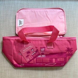 Trader Joe’s Mini Insulated Bag- Valentine’s Day PINK